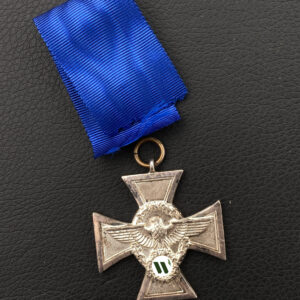 18-Year Long Service Award in the police [Alois Rettenmaier]  Original case