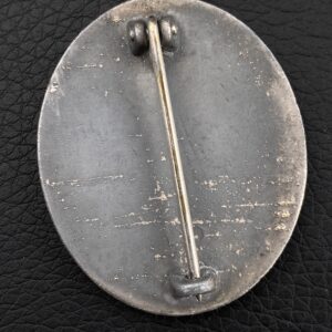 Wound Badge 1939 (second type) in silver [Klein & Quenzer A.G.] Solid Zinc