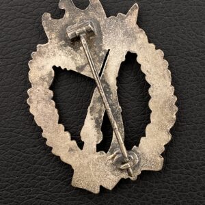 Infantry Assault Badge in silver
