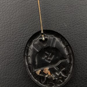 Wound Badge 1939 (second type) in black [Wilhelm Hobacher] Counter-relief Original packaging