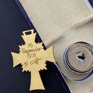 Cross of Honour of the German Mother in gold [Robert Hauschild] Mint Original case