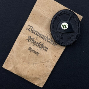 Wound Badge 1939 (second type) in black [Wilhelm Hobacher] Counter-relief Original packaging
