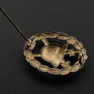 Wound Badge 1918 (cut-out version) in silver      