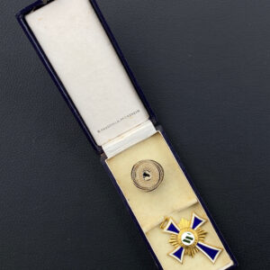 Cross of Honour of the German Mother in gold [Robert Hauschild] Mint Original case