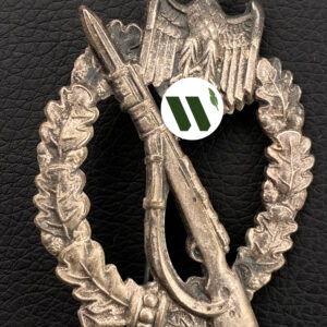 Infantry Assault Badge in silver