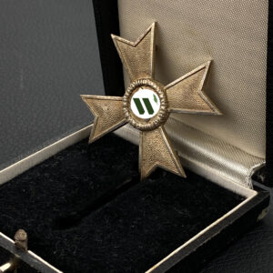 War Merit Cross 1st Class without swords [Deschler & Sohn], 1, L/10 Original case