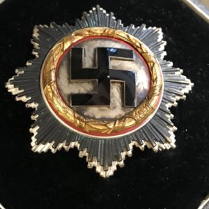 German Cross in gold    Original case