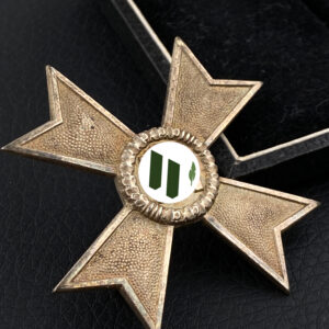 War Merit Cross 1st Class without swords [Deschler & Sohn], 1, L/10 Original case