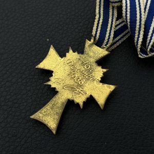Cross of Honour of the German Mother in gold [Richard Sieper & Söhne]  Original case