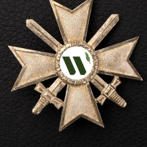 War Merit Cross 1st Class with swords [Deschler & Sohn], 1, L/10