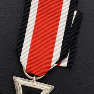 Iron Cross 1939 2nd Class [Berg & Nolte], 40 / Rare manufacturer.