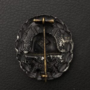 Wound Badge 1939 (first type, Condor Legion) in black Counter-relief