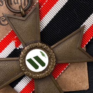 War Merit Cross 2nd Class without swords [Deschler & Sohn], 1, L/10   Original packaging