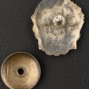 Badge of distinction 