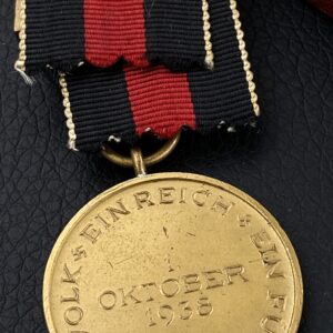 Sudetenland Medal with 'Prager Burg' ('Prague Castle') bar Original case 