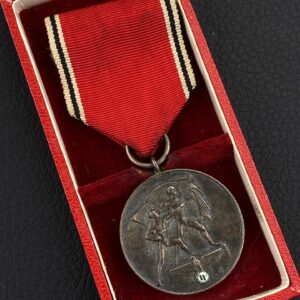 Anschluss Medal  Original case 