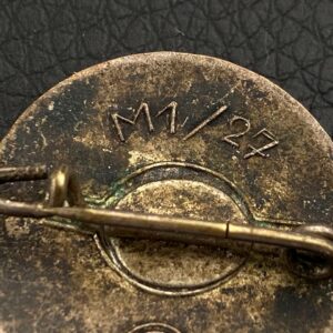NSDAP Party Badge [E. L. Müller] RZM code: М 1/27 Pin fastening