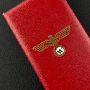 Memel Medal   Original case 