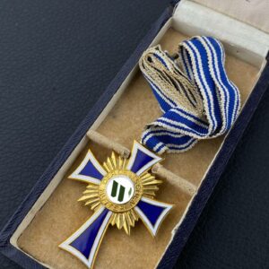 Cross of Honour of the German Mother in gold [Franz Reischauer] Original case