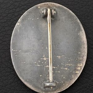 Wound Badge 1939 (second type) in silver [Klein & Quenzer A.G.] Solid Zinc