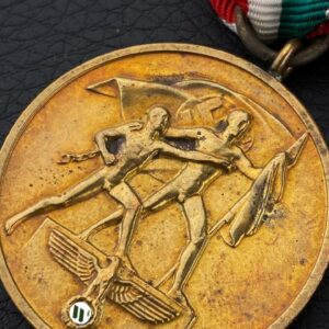 Memel Medal   Original case 