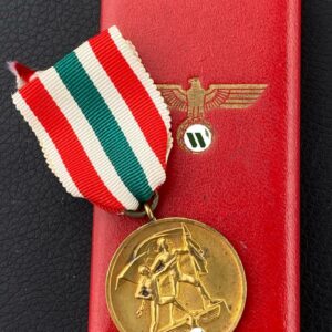 Memel Medal   Original case 
