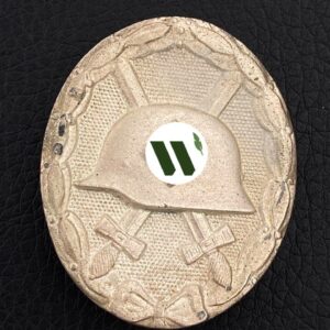 Wound Badge 1939 (second type) in silver [Rudolf Wächtler & Lange KG] Solid