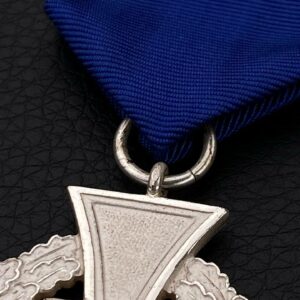 25-Year Long Service Award for civilian officials   Original case