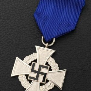 25-Year Long Service Award for civilian officials   Original case