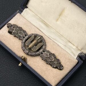 Bomber Badge in silver   Original case