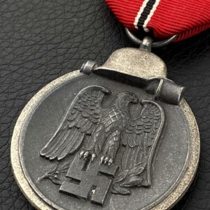 Medal for the Winter Campaign in the East 1941/42 Set includes a field spang
