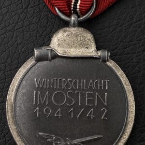 Medal for the Winter Campaign in the East 1941/42 Set includes a field spang