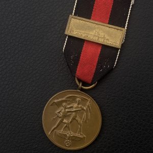 Sudetenland Medal with 'Prager Burg' ('Prague Castle') bar  