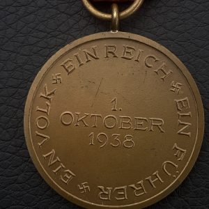 Sudetenland Medal with 'Prager Burg' ('Prague Castle') bar  