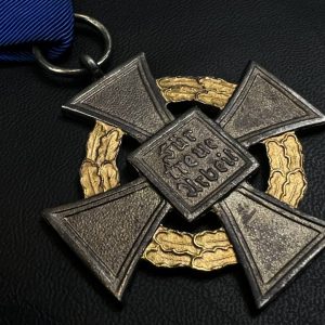 50-Year Long Service Award for civilian officials   