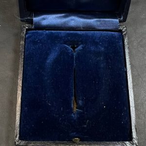 Anti-Aircraft Badge  [C. E. Junсker]  Original case