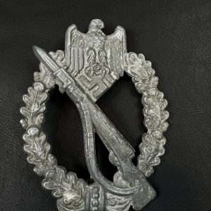 Infantry Assault Badge in silver
