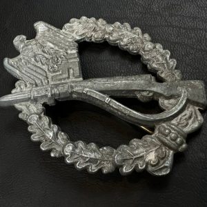 Infantry Assault Badge in silver