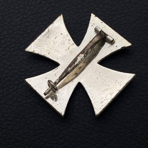 Iron Cross (1914) 1st Class (1914)    / Manufactured post World War I, during the Weimar Republic(19–33)