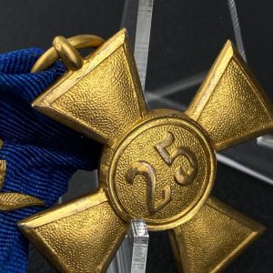 25-Year Long Service Award with a flying eagle clasp for the Luftwaffe   