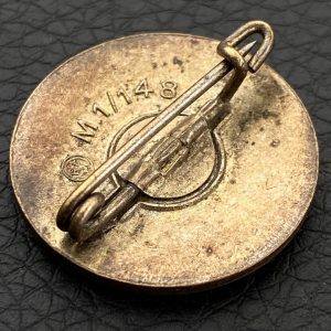 NSDAP Party Badge [Heinrich Ulbrichts Witwe] RZM code: М 1/148 Pin fastening