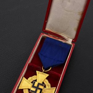 40-Year Long Service Award for civilian officials   Original case