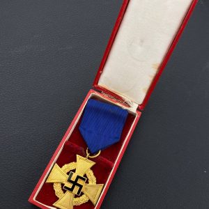 40-Year Long Service Award for civilian officials   Original case