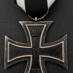 Iron Cross (1914) 2nd Class (1914) / Ribbon is not original