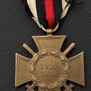 Honour Cross of the World War 1914–1918 with swords [Unidentified manufacturer] 