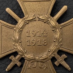 Honour Cross of the World War 1914–1918 with swords [Unidentified manufacturer] 