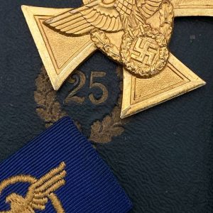 25-Year Long Service Award in the police   Original case