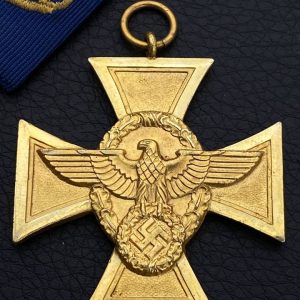 25-Year Long Service Award in the police   Original case