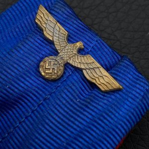 4-Year Long Service Award with an imperial eagle clasp for the Army and Navy   Single medal bar