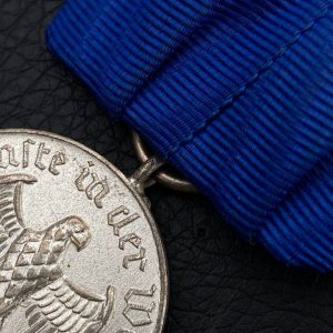 4-Year Long Service Award with an imperial eagle clasp for the Army and Navy   Single medal bar